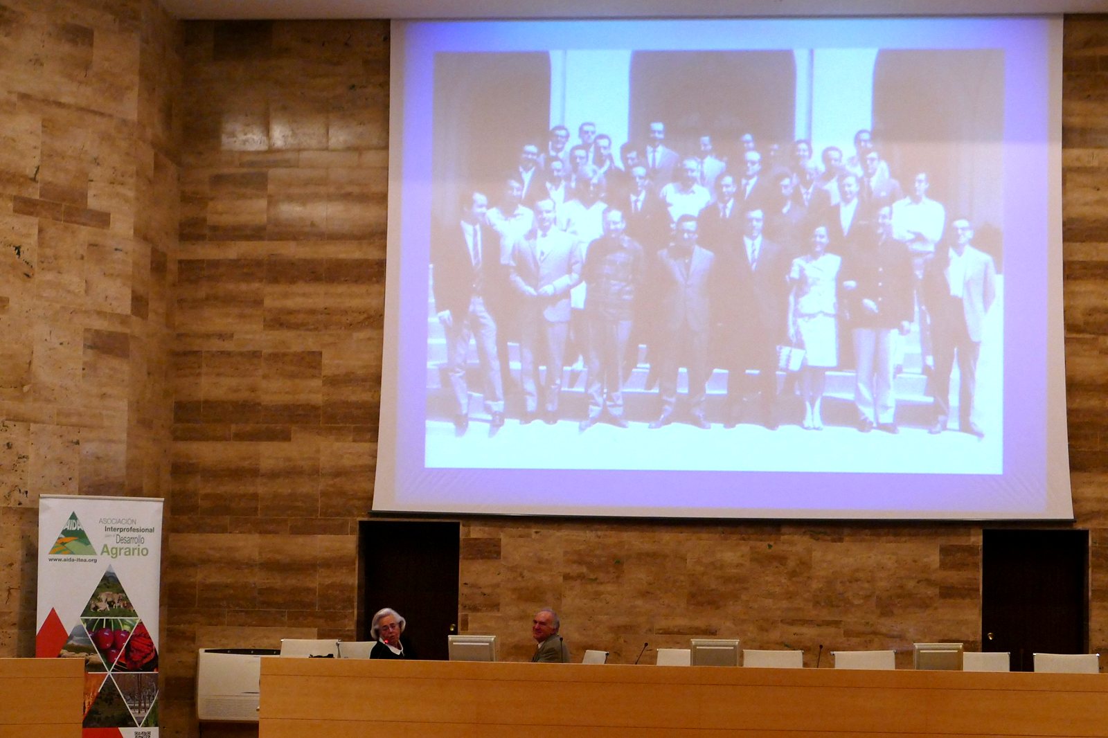 Conferencia «La mujer en la ciencia» (2017). Conferencia de Emilia Puig Amorós