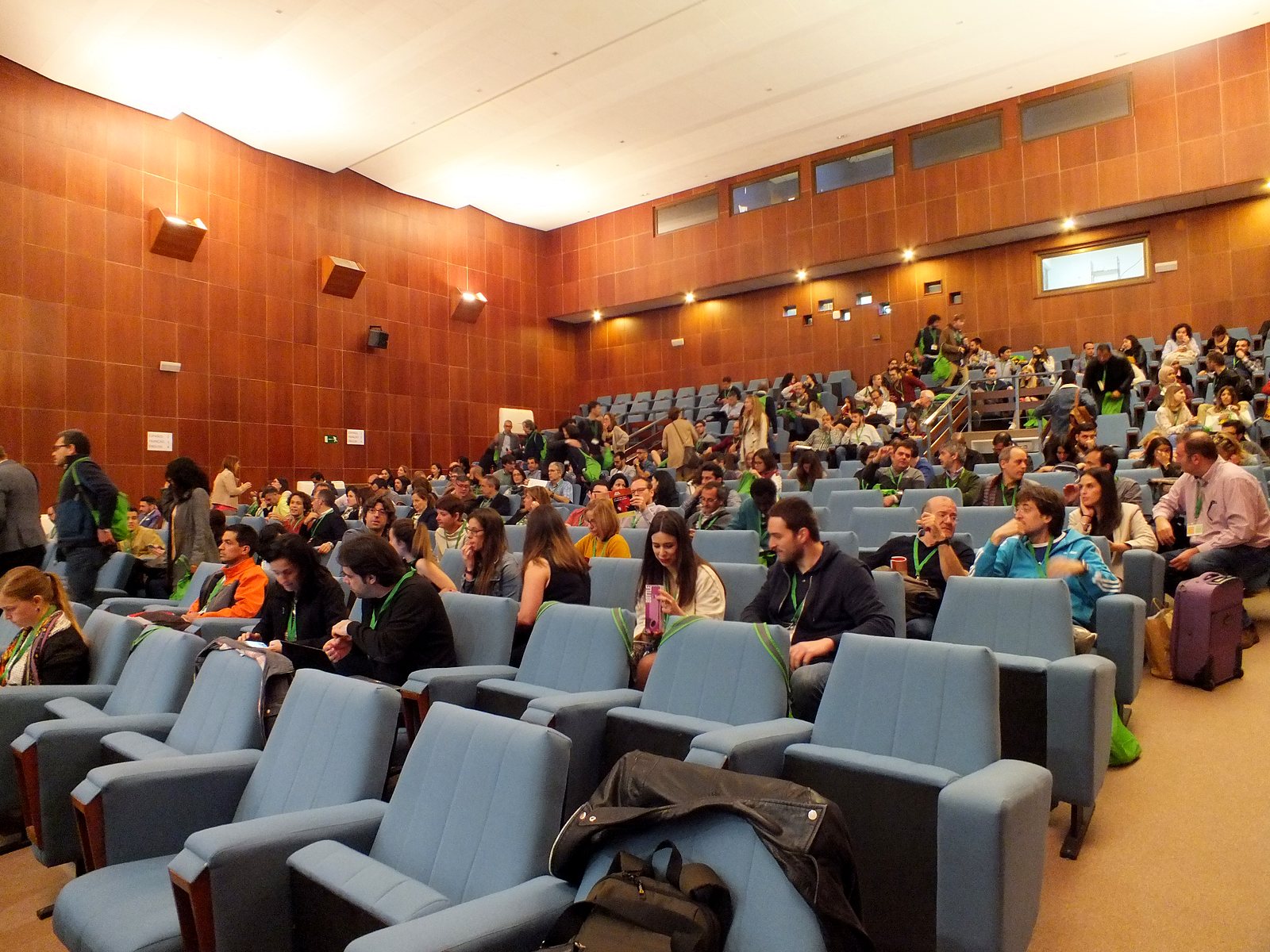 Jornadas AIDA 2019. Inauguración en el salón de actos
