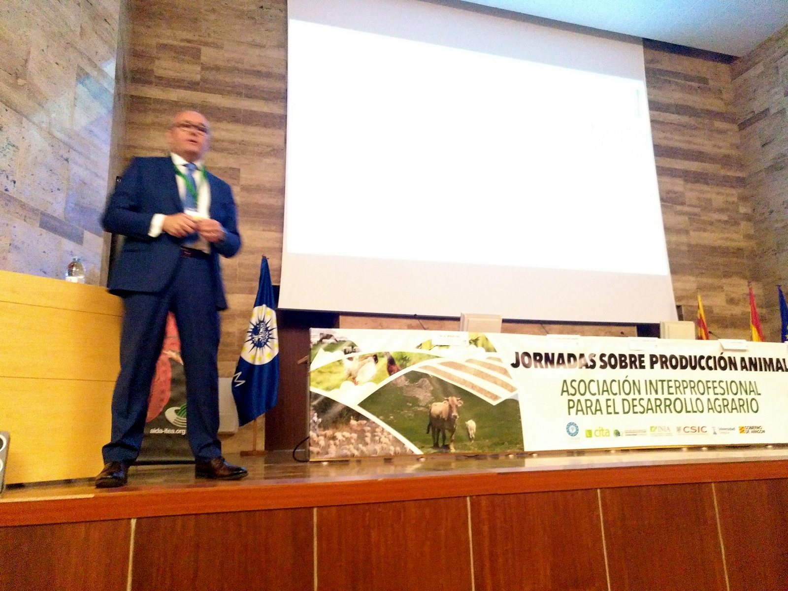 Jornadas AIDA 2019. Inauguración en el salón de actos