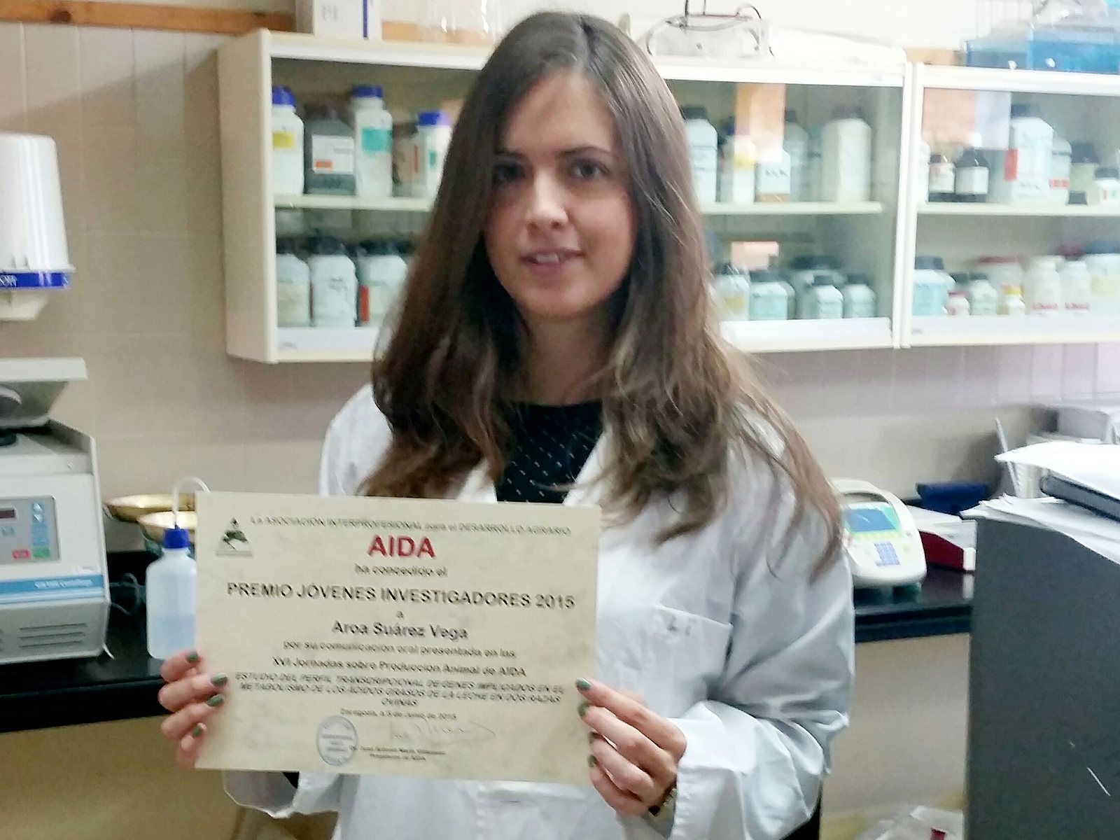 Aroa Suárez-Vega, Premio Jóvenes Investigadores 2015